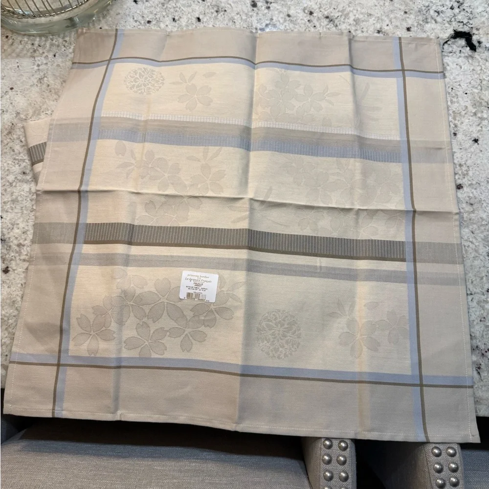 Le Jacquard Francais Primrose Bordier Set of 4 Napkins FRANCE